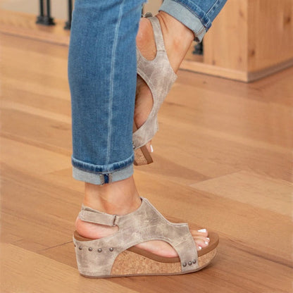 Chic und Stil | Summer sandals made of leather