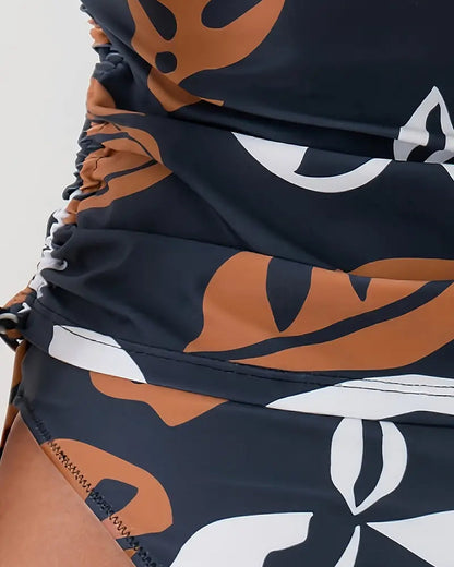 Chic und Stil | Swimsuit with Pleats and Leaf Print