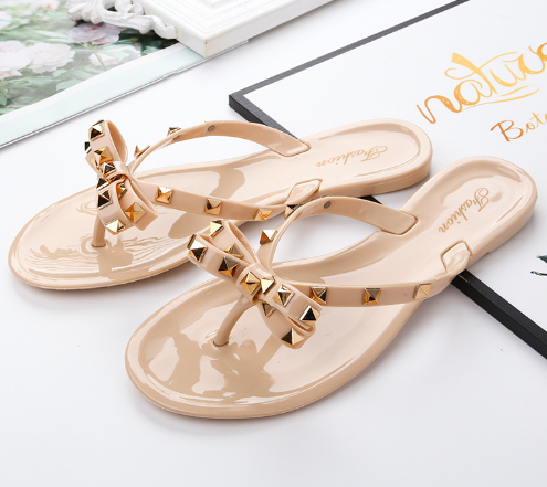 Chic und Stil | Studded Bow Knot Flip-Flops Sandals