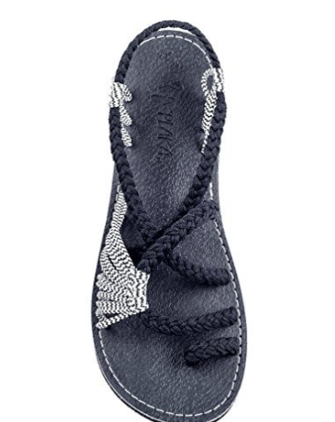 Chic und Stil | Comfortable Beach Sandals