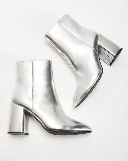 Chic und Stil | Ankle Boots - Faux Leather - Pointed - Flared Block Heel - Side Zipper