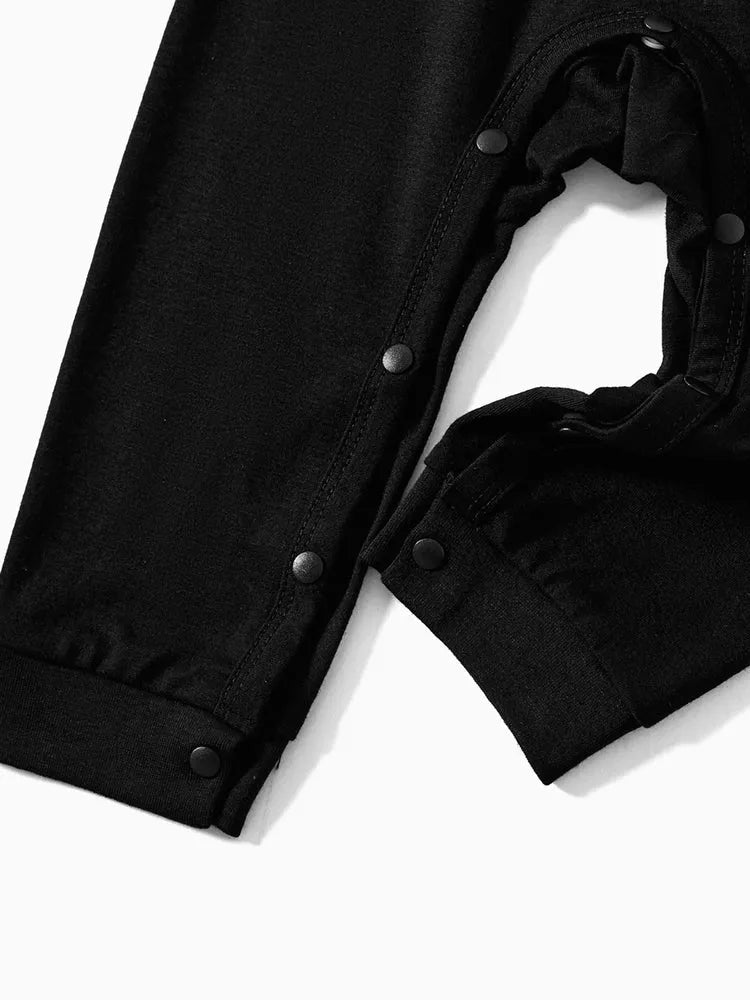 Chic und Stil | "Family Christmas 2025" Text and Deer Print Black Long Sleeve Top with Black and White Checked Pants Family Matching Pajamas