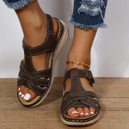 Chic und Stil | Orthopedic Leather Sandals
