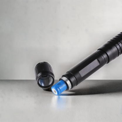 Chic and Style | High-performance tactical flashlight Burning Blue - Military-grade flashlights
