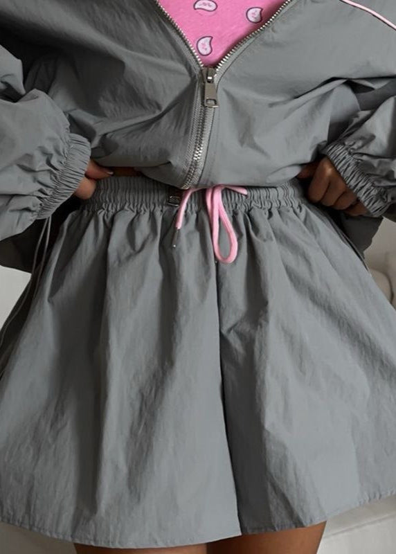 Chic und Stil | Windbreaker Set – Oversized Zip Jacket & High-Waisted Shorts