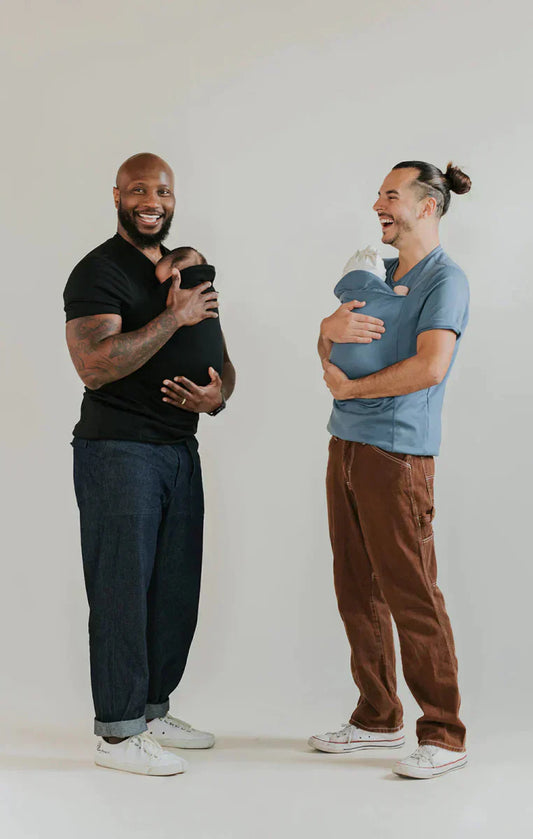 Chic and Style | Premium Baby Carrier T-Shirt - Discover style and comfort with the Premium Baby Carrier T-Shirt