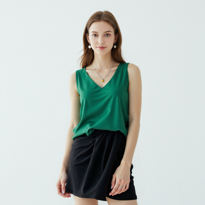 Chic und Stil | Silky Soft Tank Top for Women