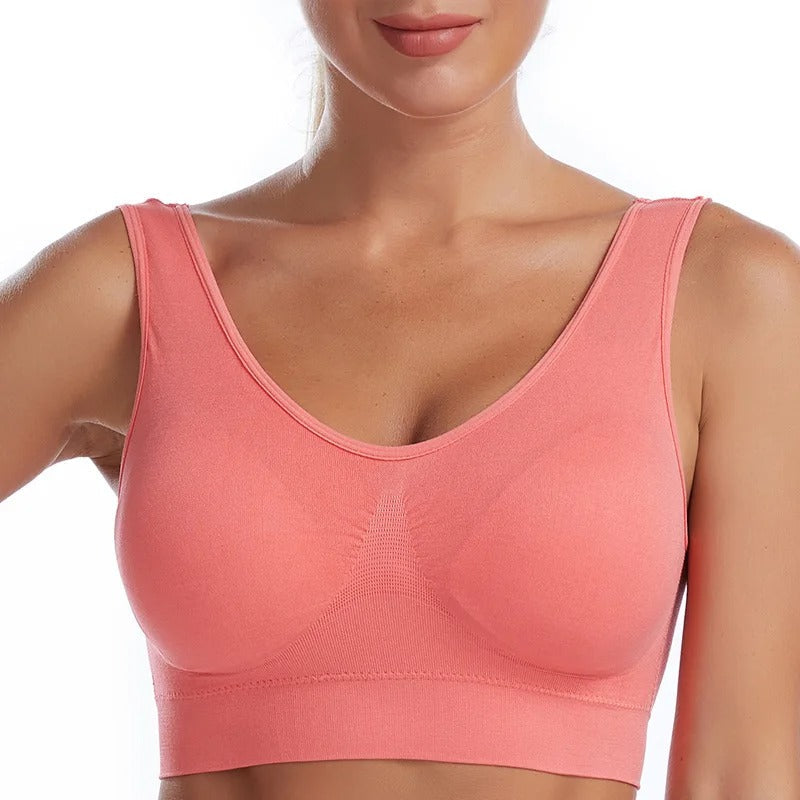 Chic und Stil | Wire-Free Plus-Size Bra with Padding for Women