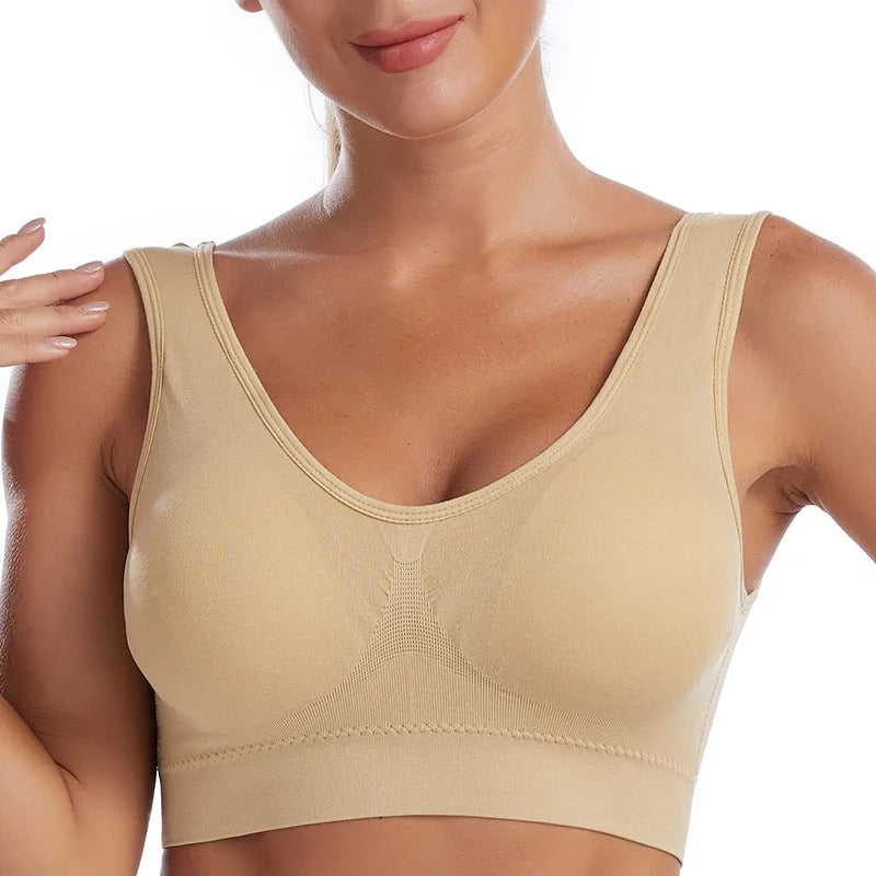 Chic und Stil | Wire-Free Plus-Size Bra with Padding for Women