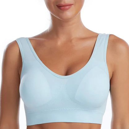 Chic und Stil | Wire-Free Plus-Size Bra with Padding for Women